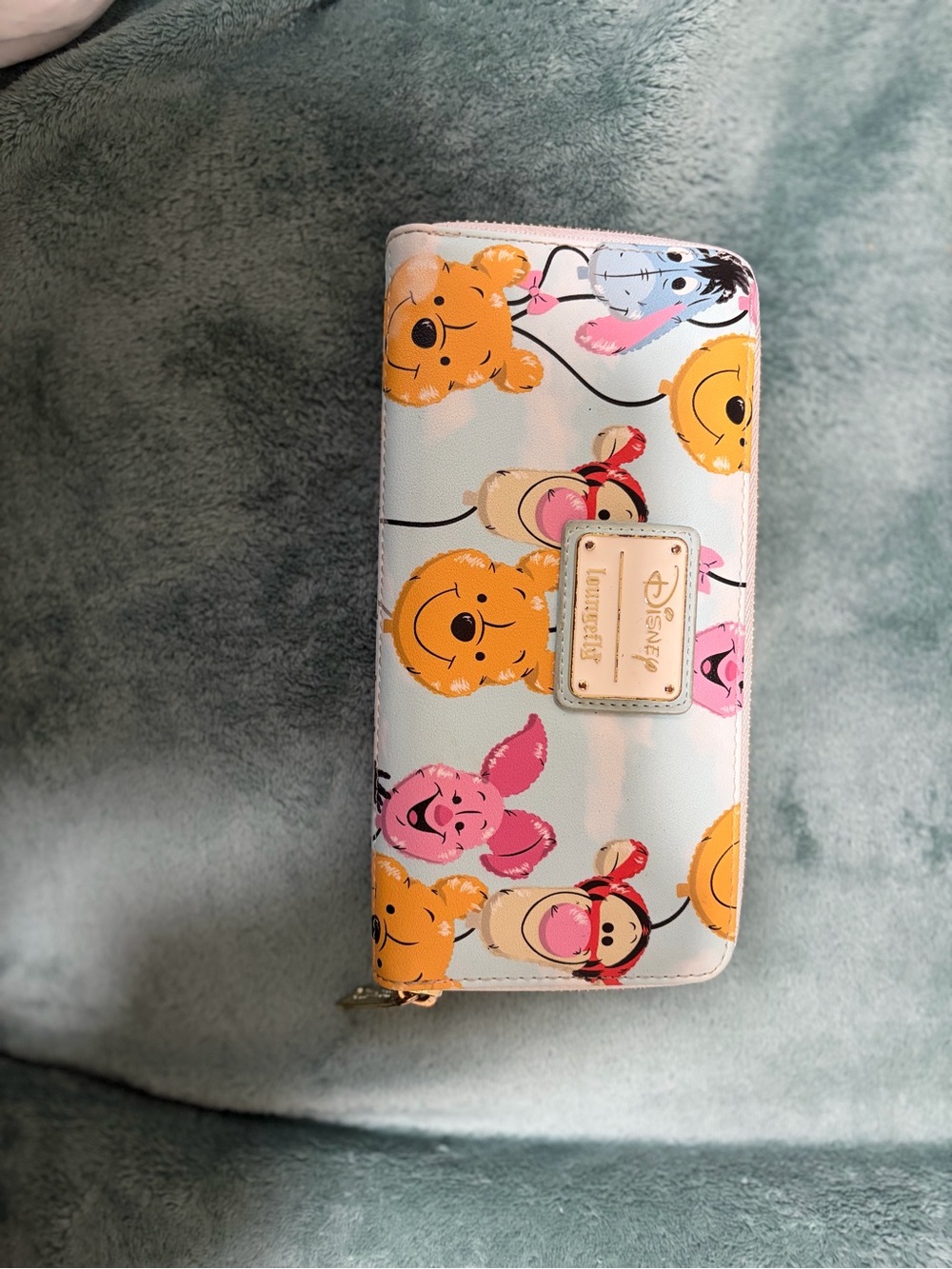 Disney Pastel Blue Winnie the Pooh Character Zip Wallet with Gold Plaque